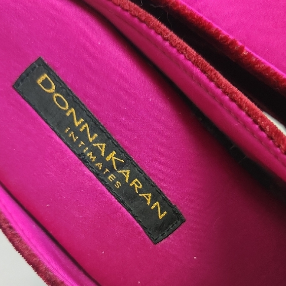 Donna Karan 9 90s Rich Burgundy Velvet Mules Slippers M New Vintage - Picture 2 of 8